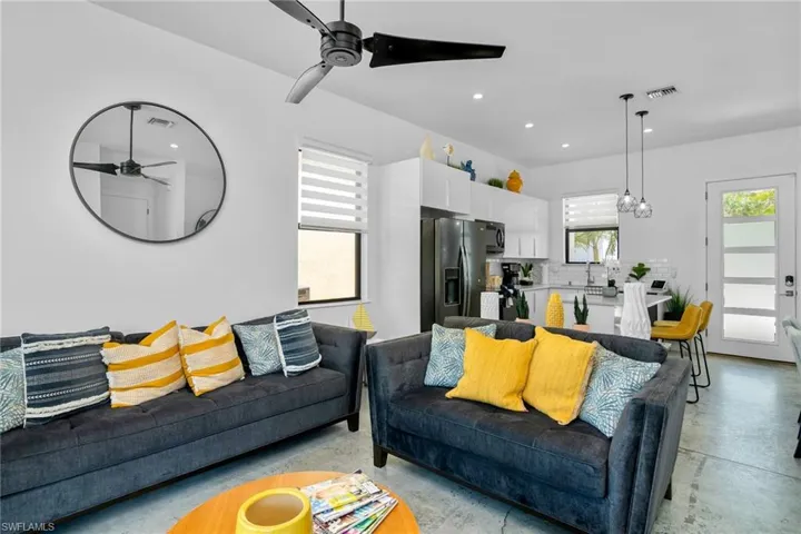 3016 Van Buren Ave, Naples, Florida 34112