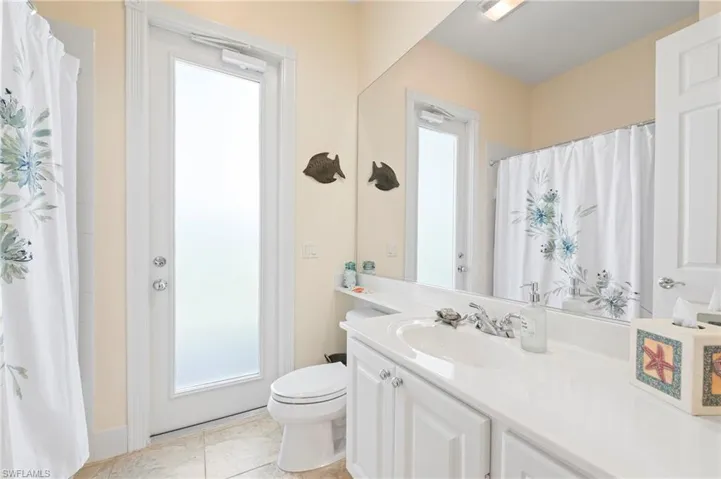 28100 Cetation Way Bonita Springs FL - Pool bath
