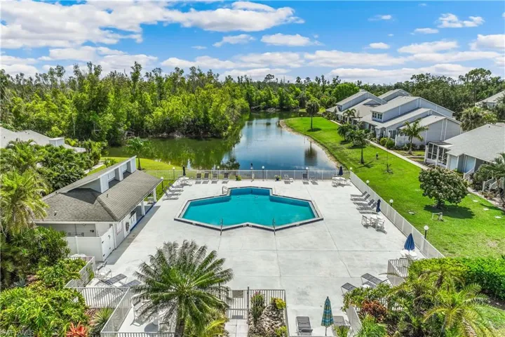 6083  Timberwood  CIR, Fort Myers, FL 33908