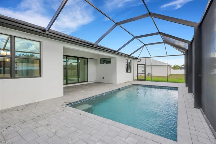 426 Nw 3rd Ter, Cape Coral, Florida 33993