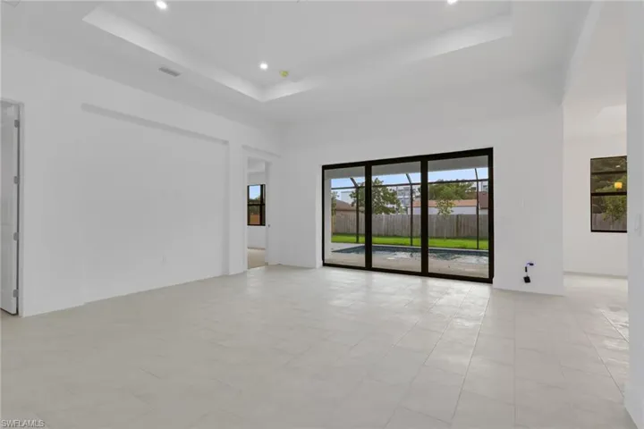 426 Nw 3rd Ter, Cape Coral, Florida 33993