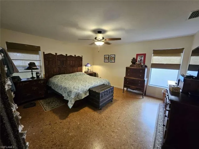 2708 SW 2nd  TER, Cape Coral, FL 33991