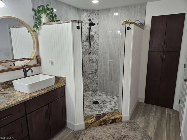 2708 SW 2nd  TER, Cape Coral, FL 33991