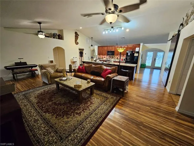 2708 SW 2nd  TER, Cape Coral, FL 33991