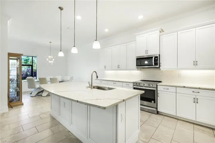 28105 Captiva Shell Loop, Bonita Springs, Florida 34135