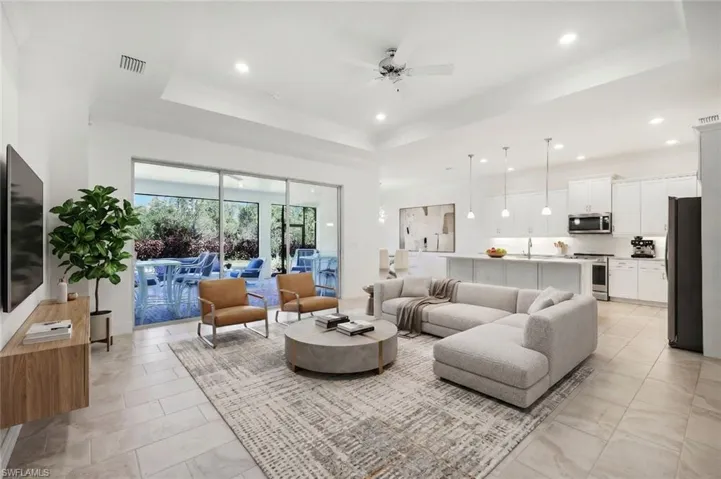 28105 Captiva Shell Loop, Bonita Springs, Florida 34135