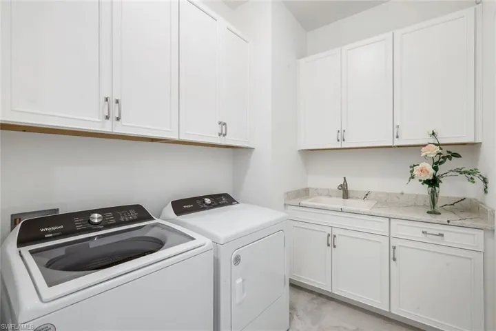 28105 Captiva Shell Loop, Bonita Springs, Florida 34135