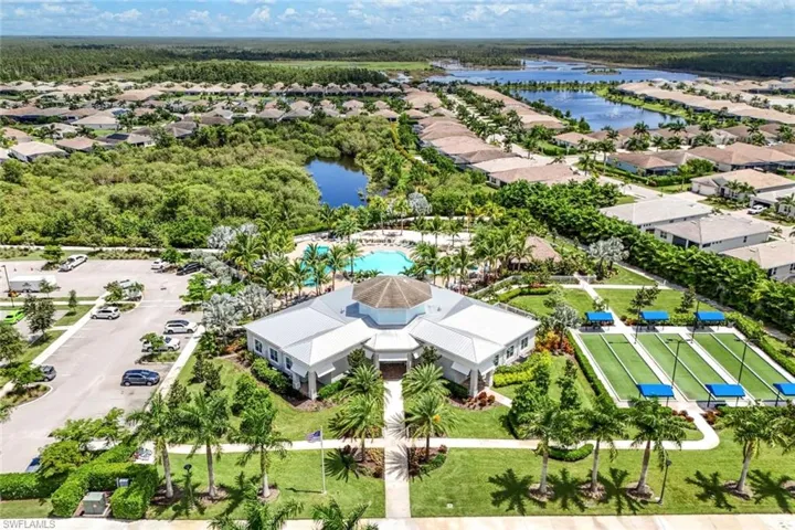 28105 Captiva Shell Loop, Bonita Springs, Florida 34135