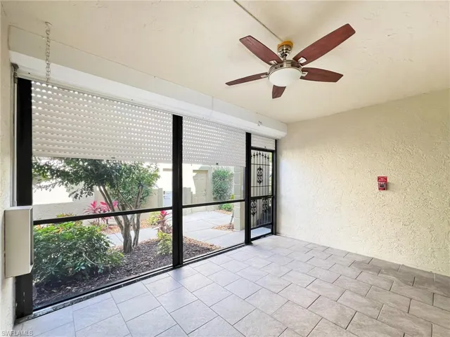 Front lanai