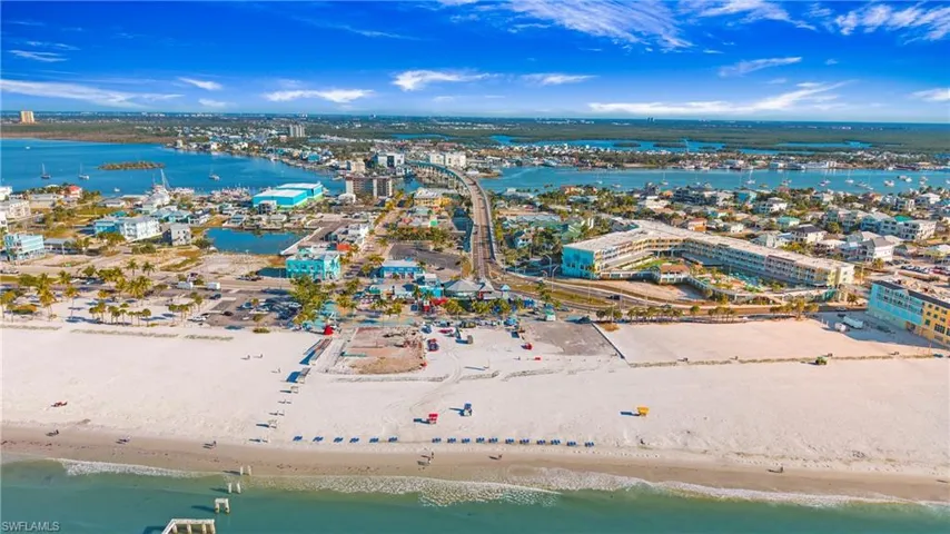 4551 Bay Beach Ln 253, Fort Myers Beach, Florida 33931