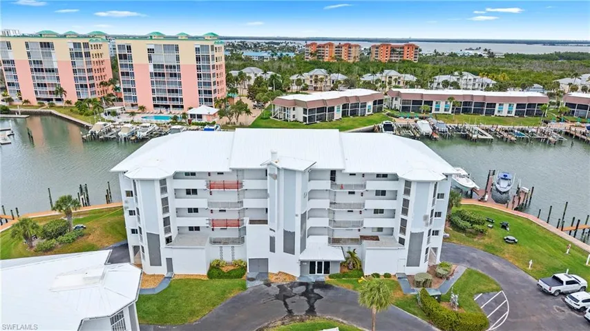 4551 Bay Beach Ln 253, Fort Myers Beach, Florida 33931