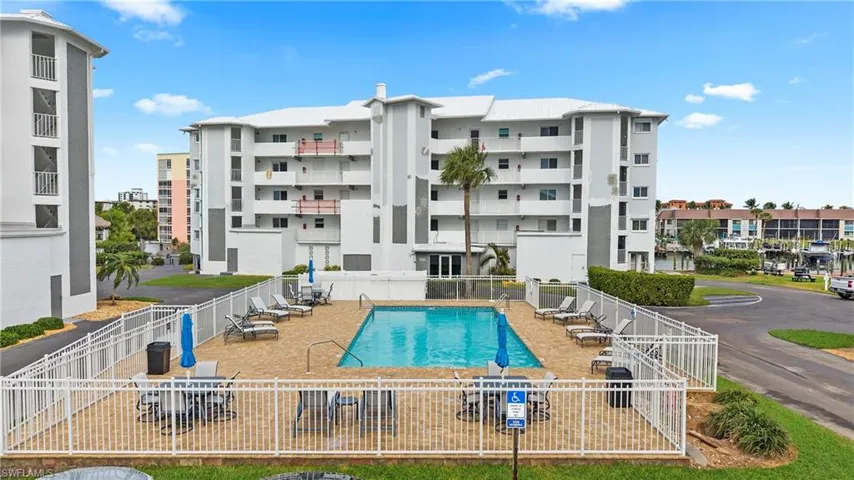 4551 Bay Beach Ln 253, Fort Myers Beach, Florida 33931