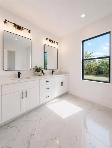 605 E 14th St, Lehigh Acres, Florida 33972