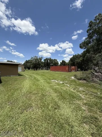 826  B  RD, Labelle, FL 33935