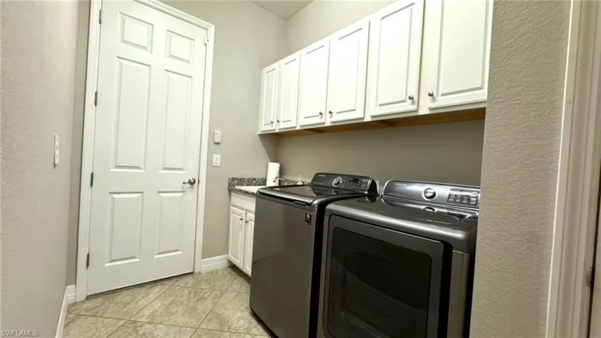 14261 Mindello Dr, Fort Myers, Florida 33905