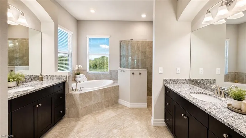 14261 Mindello Dr, Fort Myers, Florida 33905