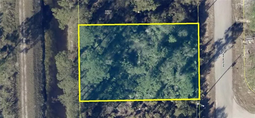 350  Butler S AVE, Lehigh Acres, FL 33974