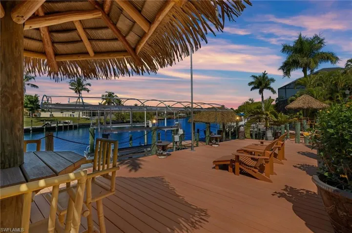 2710 Sw 27th Pl, Cape Coral, Florida 33914
