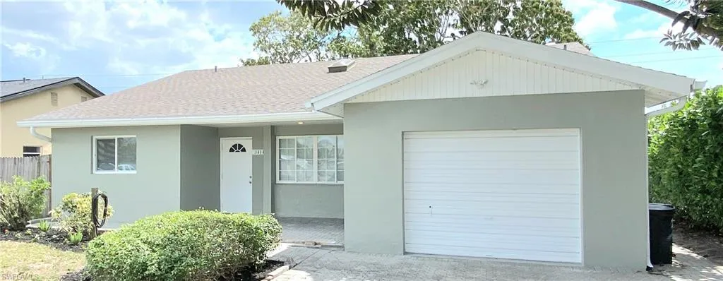 3414 Seminole Ave, Naples, Florida 34112