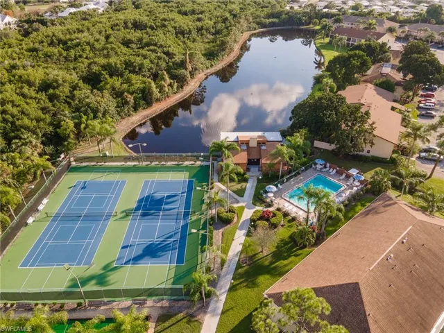 5712  Foxlake  DR, North Fort Myers, FL 33917