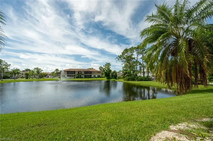 5712  Foxlake  DR, North Fort Myers, FL 33917