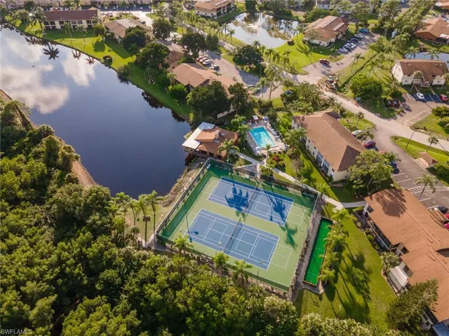 5712  Foxlake  DR, North Fort Myers, FL 33917