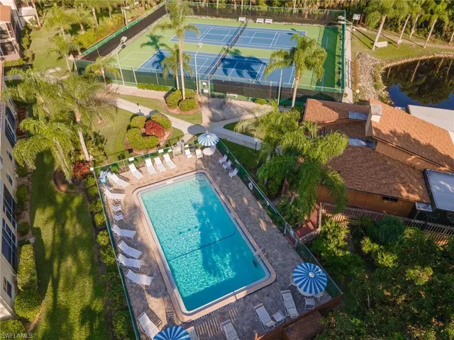 5712  Foxlake  DR, North Fort Myers, FL 33917