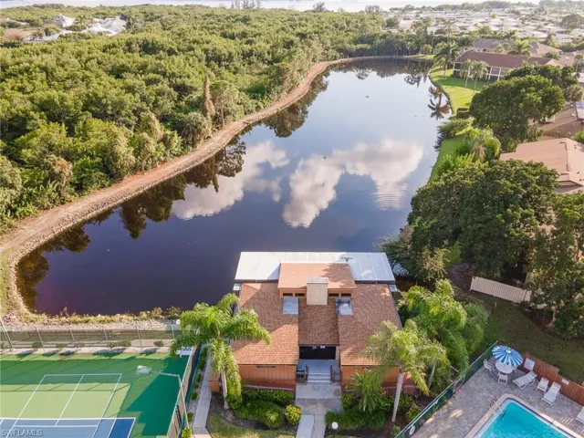 5712  Foxlake  DR, North Fort Myers, FL 33917