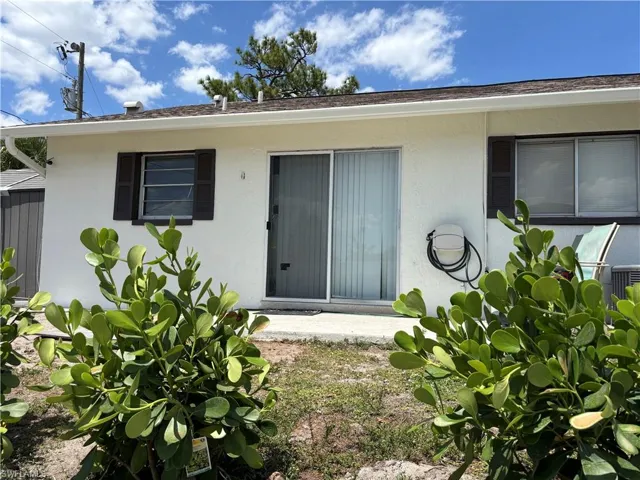 1342 Se 2nd Ave 2, Cape Coral, Florida 33990