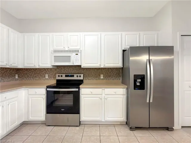 9729 Heatherstone River Ct 3, Estero, Florida 33928