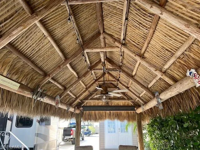 Details with ceiling fan