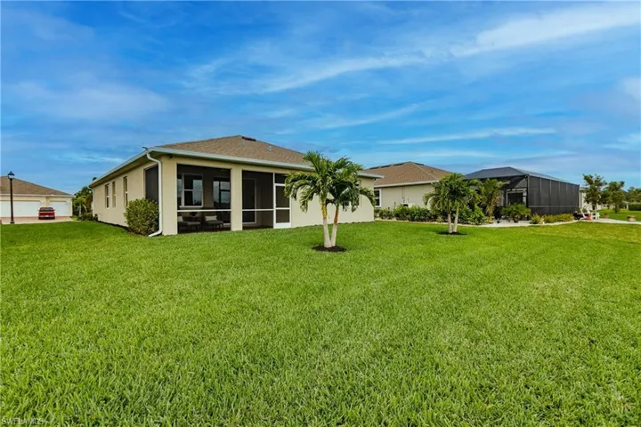 3341 Acapulco CIR, CAPE CORAL FL 33909
