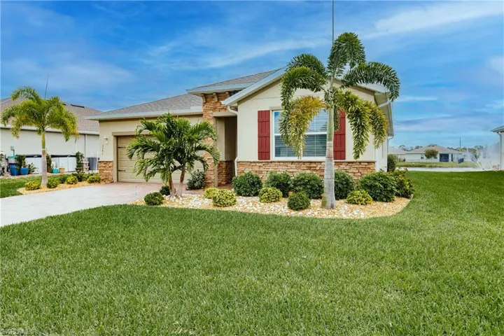 3341 Acapulco CIR, CAPE CORAL FL 33909