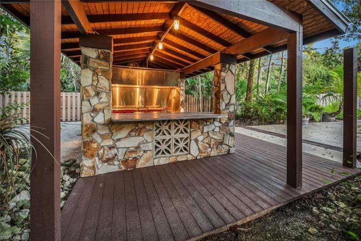 Covered Grill area