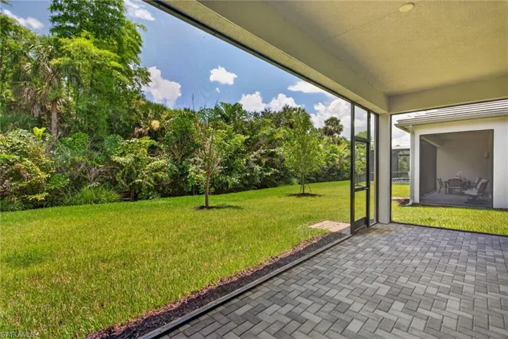 12448 Violet Ln, Naples, Florida 34120