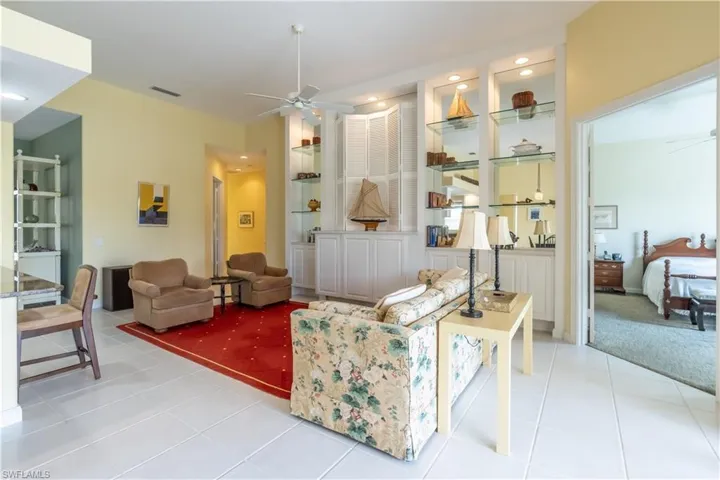 7337  Donatello  CT, Naples, FL 34114