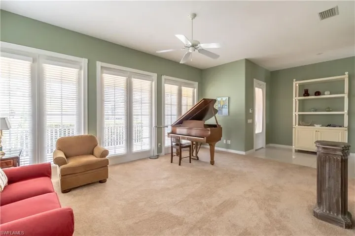7337  Donatello  CT, Naples, FL 34114