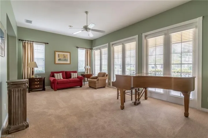 7337  Donatello  CT, Naples, FL 34114