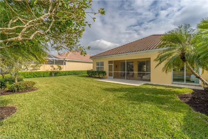 7337  Donatello  CT, Naples, FL 34114