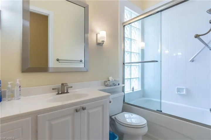 7337  Donatello  CT, Naples, FL 34114