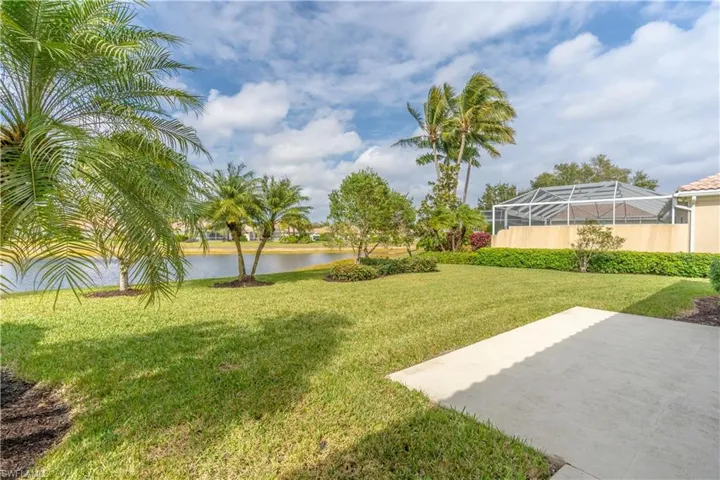 7337  Donatello  CT, Naples, FL 34114