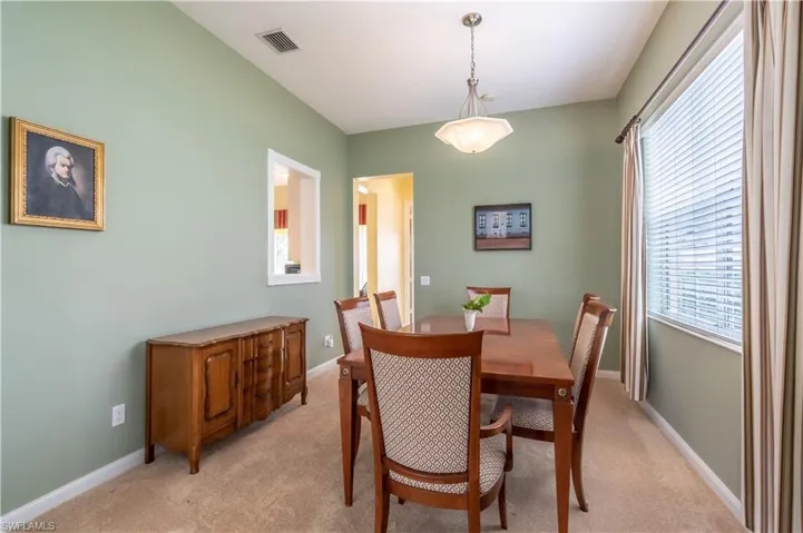 7337  Donatello  CT, Naples, FL 34114