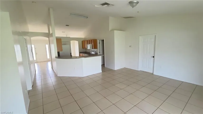 832 Palomino St E, Lehigh Acres, Florida 33974