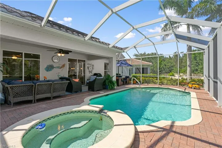 8625  Pegasus  DR, Lehigh Acres, FL 33971