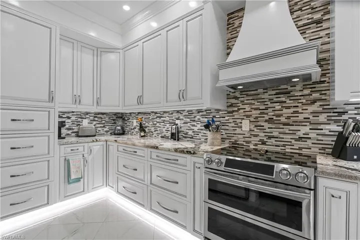 8625  Pegasus  DR, Lehigh Acres, FL 33971