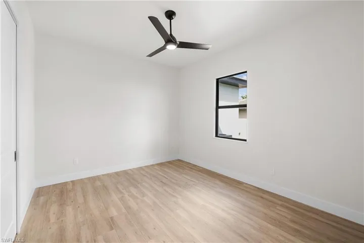 Guest bedroom 1