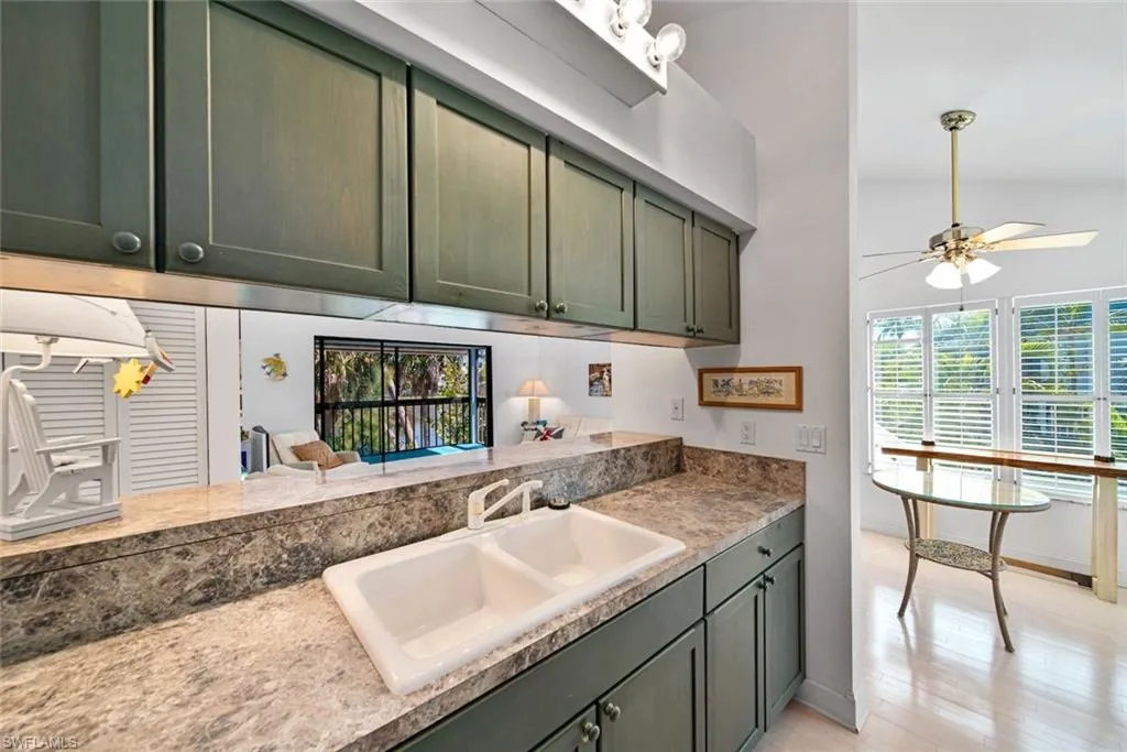 1446 Sandpiper CIR, Sanibel, FL 33957,225023720