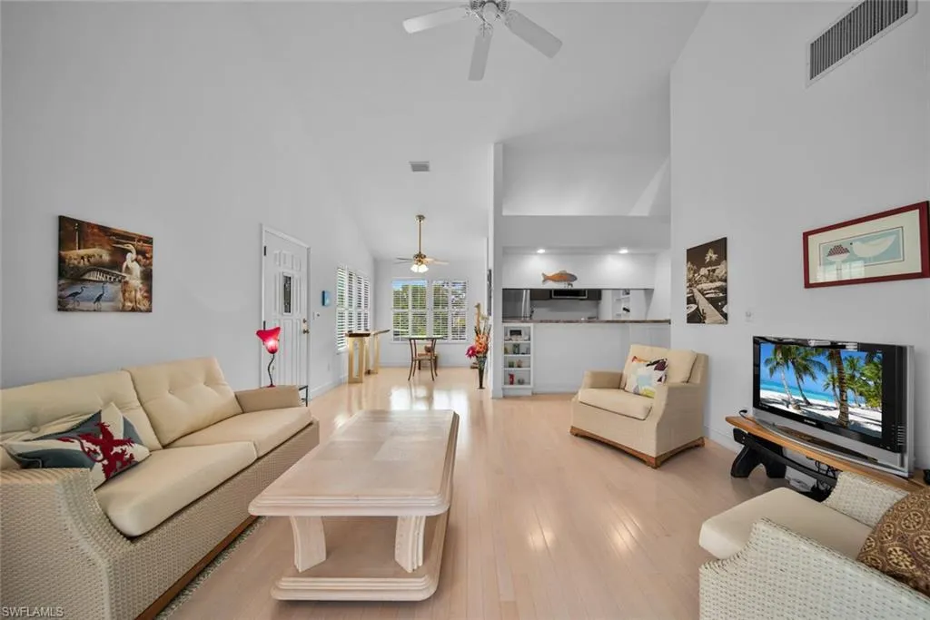 1446 Sandpiper CIR, Sanibel, FL 33957,225023720