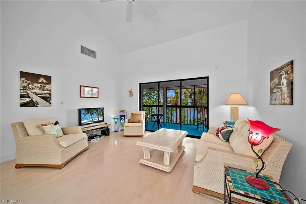 1446 Sandpiper CIR, Sanibel, FL 33957,225023720