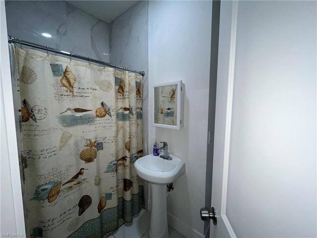 138 SW 35th  AVE, Cape Coral, FL 33991